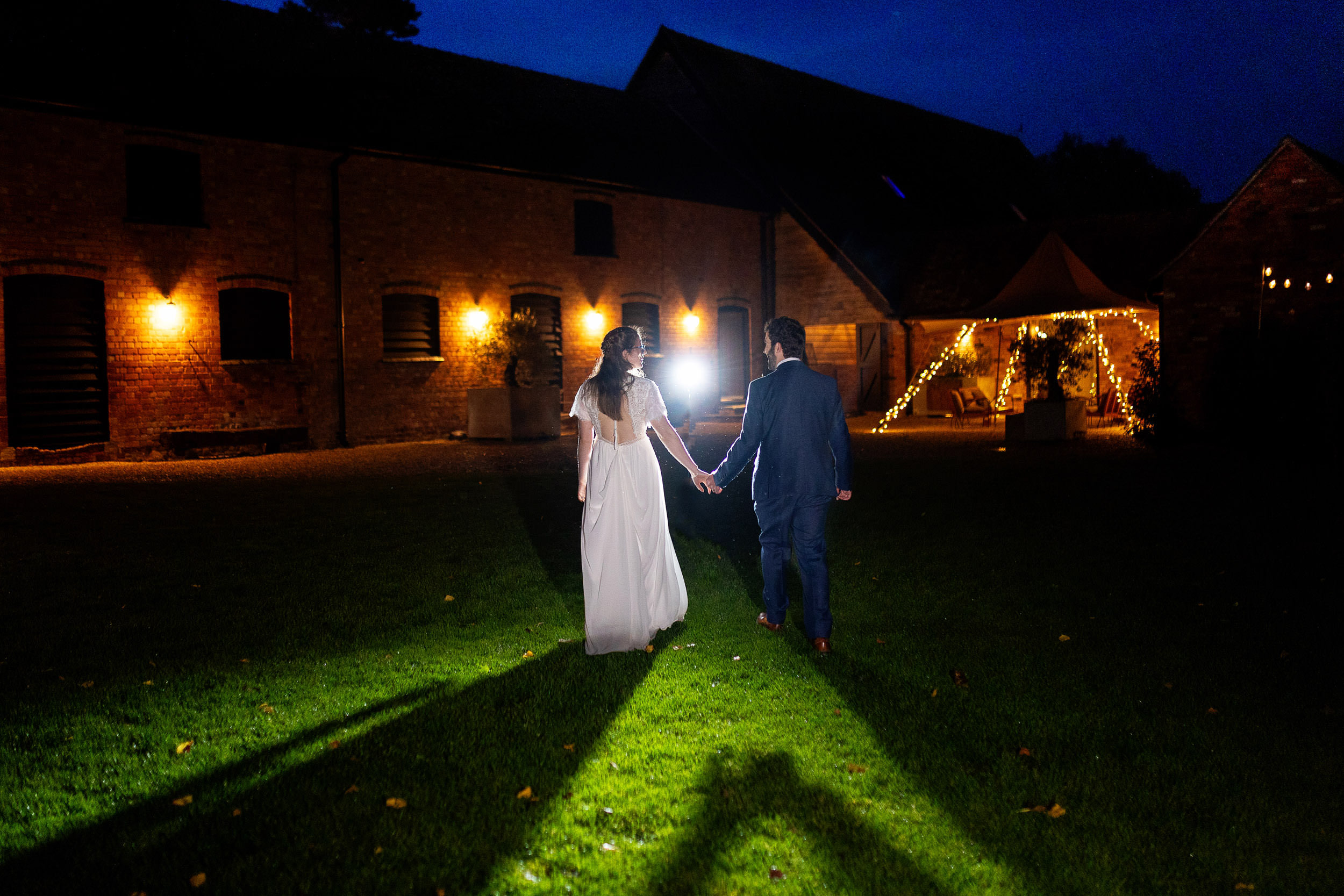 Barns & Yard Wedding Photography